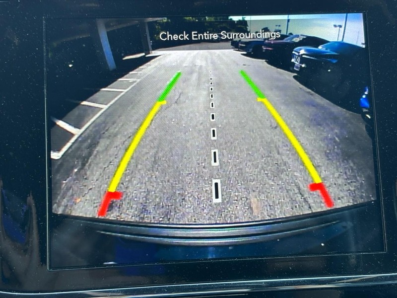 Jeep Grand Cherokee WK Vehicle Full-screen Gallery Image 20