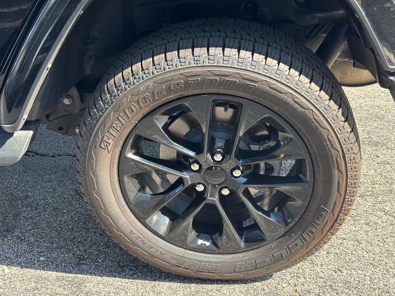 Jeep Wrangler Vehicle Full-screen Gallery Image 07