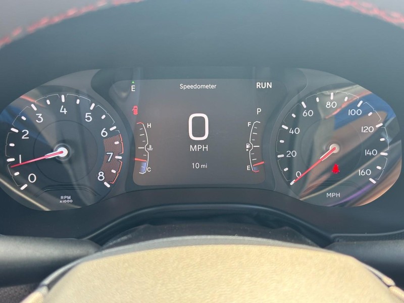 Jeep Compass Vehicle Full-screen Gallery Image 14