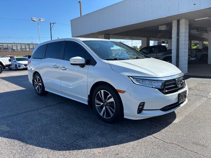 Honda Odyssey Vehicle Full-screen Gallery Image 02