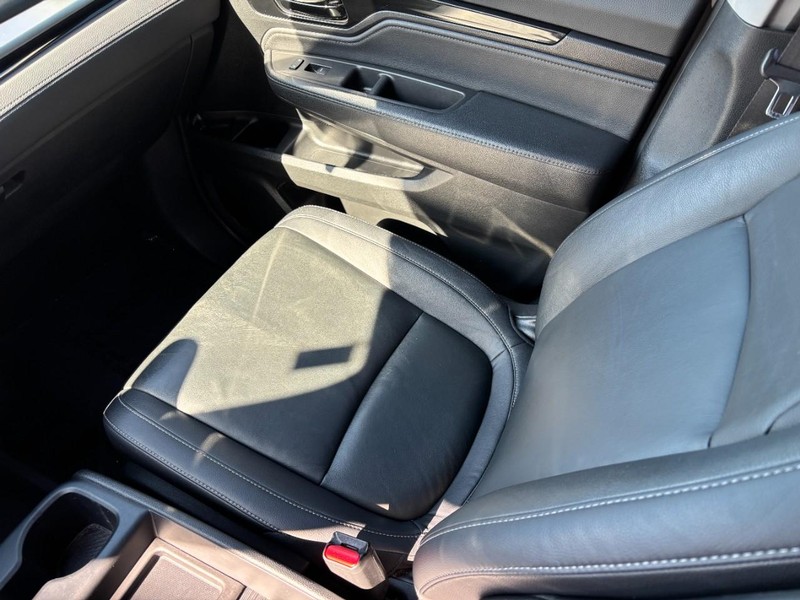 Honda Odyssey Vehicle Full-screen Gallery Image 16