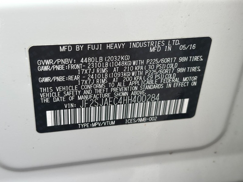 Subaru Forester Vehicle Full-screen Gallery Image 26