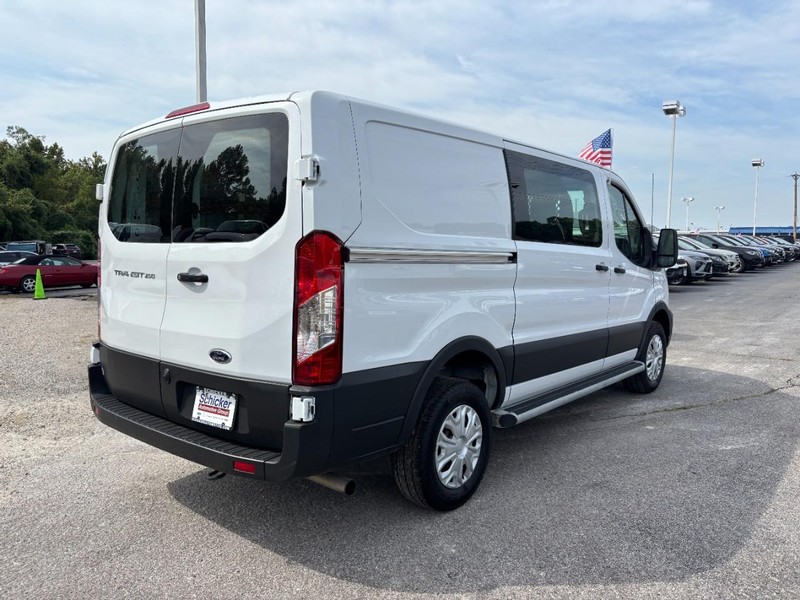 Ford Transit Cargo Van Vehicle Full-screen Gallery Image 03