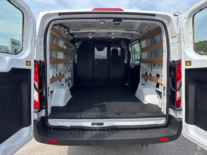 Ford Transit Cargo Van Vehicle Full-screen Gallery Image 04