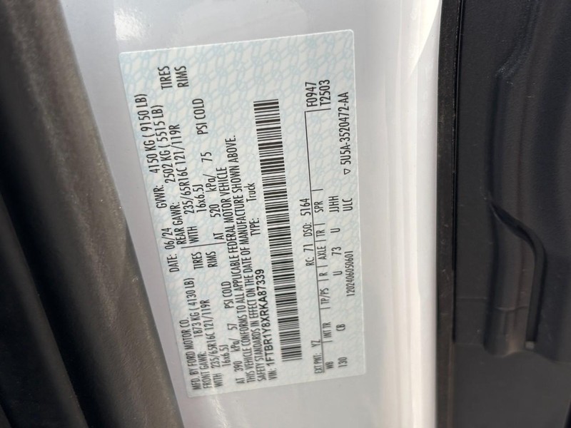 Ford Transit Cargo Van Vehicle Full-screen Gallery Image 20