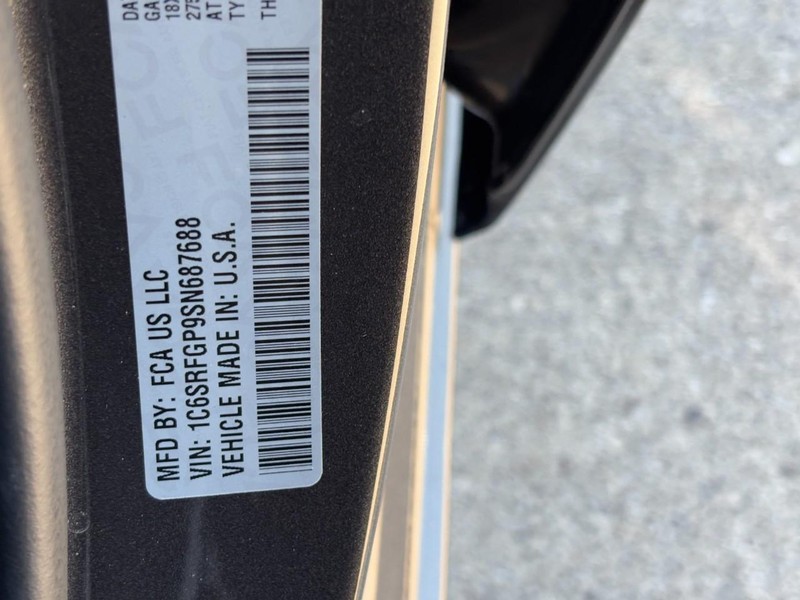 Ram 1500 Vehicle Full-screen Gallery Image 20