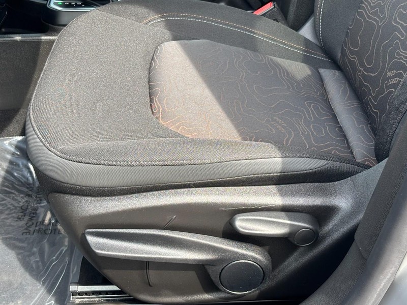 Jeep Renegade Vehicle Full-screen Gallery Image 23