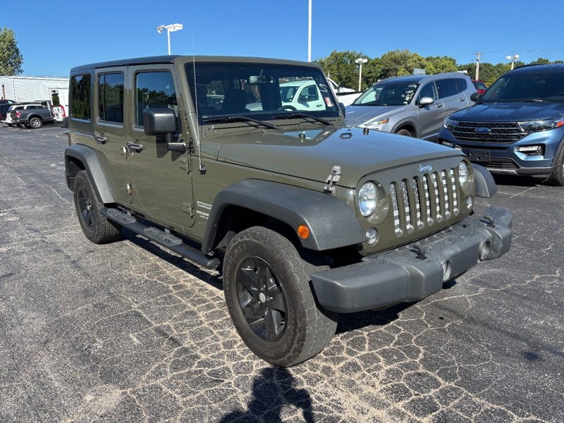Jeep Wrangler Unlimited Vehicle Full-screen Gallery Image 02