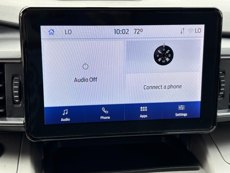 Ford Explorer Vehicle Full-screen Gallery Image 21