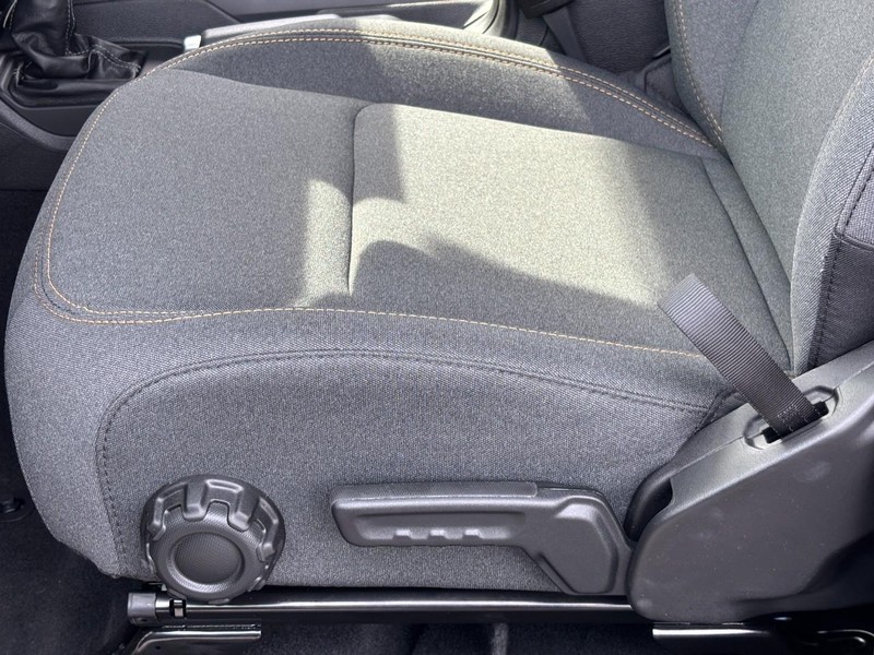 Jeep Gladiator Vehicle Full-screen Gallery Image 20