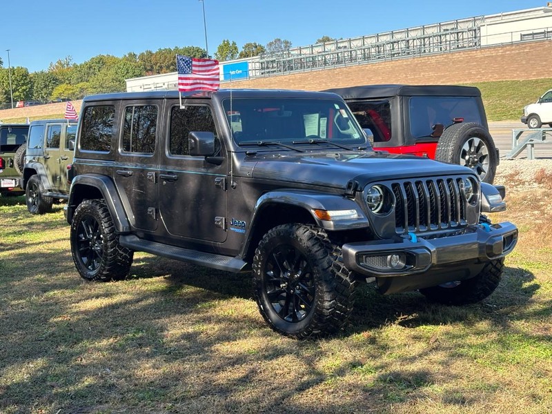 Jeep Wrangler 4xe Vehicle Full-screen Gallery Image 02