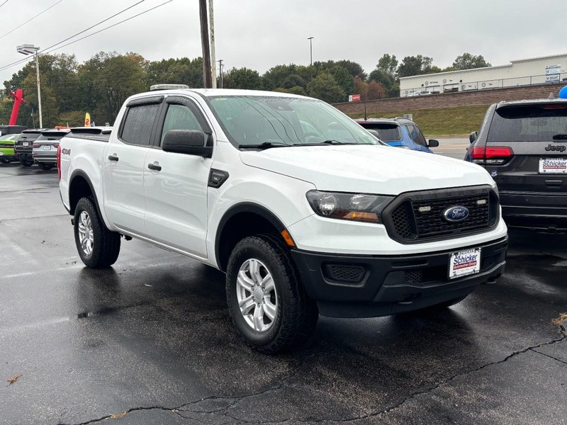 Ford Ranger Vehicle Full-screen Gallery Image 02