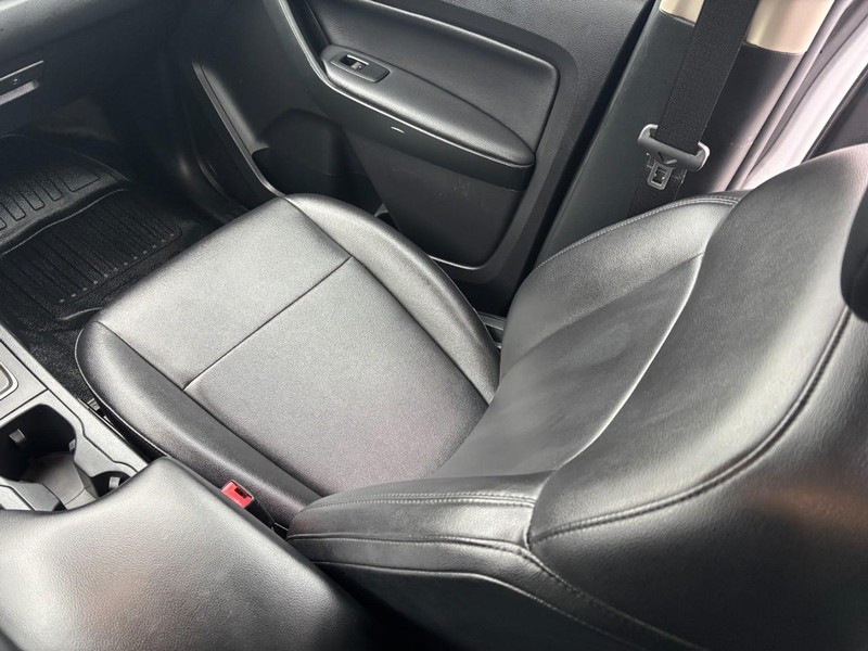 Ford Ranger Vehicle Full-screen Gallery Image 15