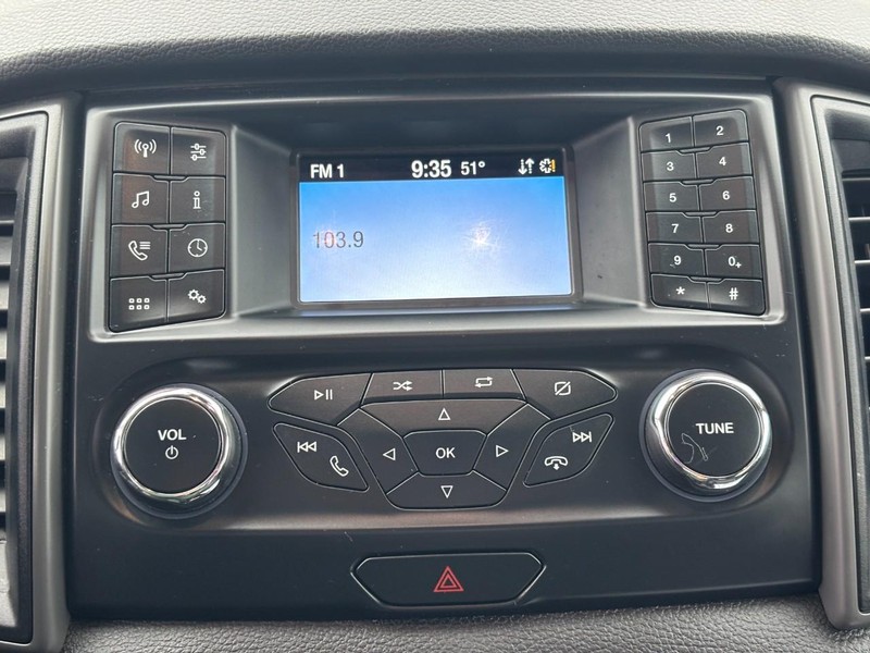 Ford Ranger Vehicle Full-screen Gallery Image 21