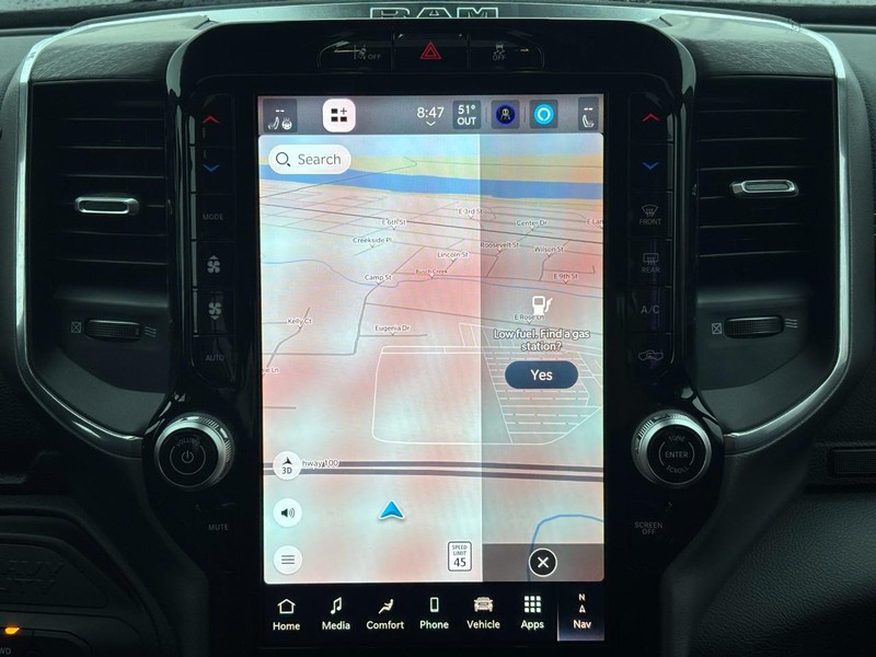 Ram 2500 Vehicle Full-screen Gallery Image 08