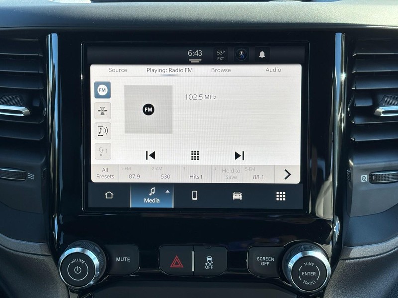 Ram 4500 Chassis Cab Vehicle Full-screen Gallery Image 08