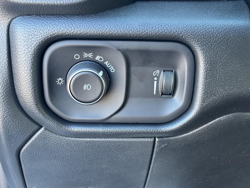 Ram 4500 Chassis Cab Vehicle Full-screen Gallery Image 11