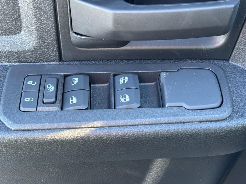 Ram 4500 Chassis Cab Vehicle Full-screen Gallery Image 18