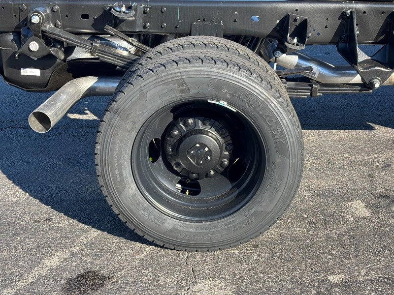 Ram 4500 Chassis Cab Vehicle Full-screen Gallery Image 04