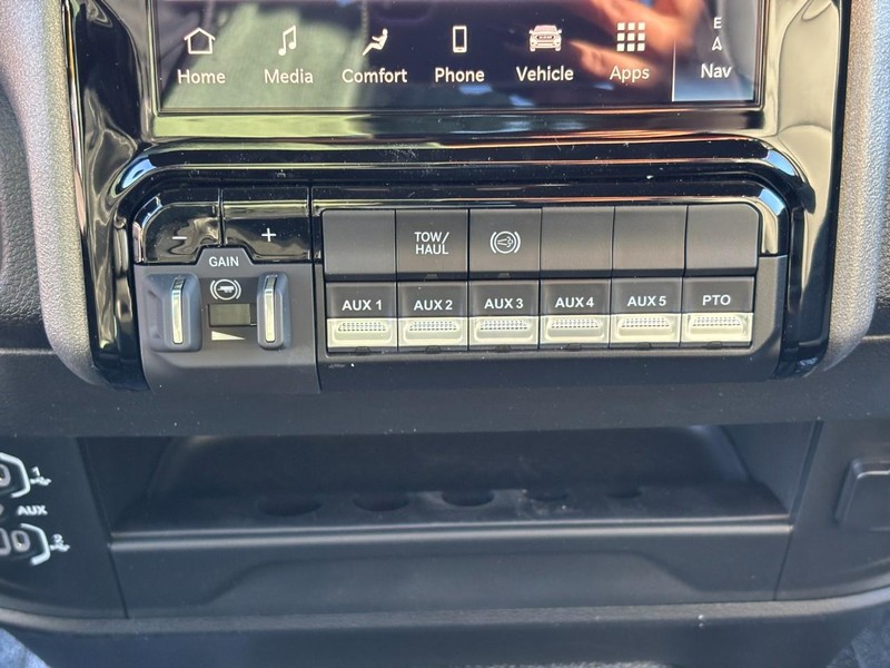 Ram 4500 Chassis Cab Vehicle Full-screen Gallery Image 16