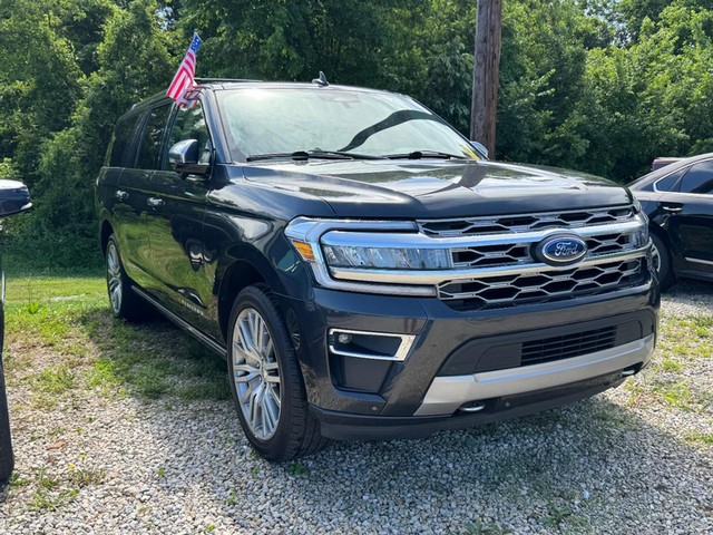 Ford Expedition Max Platinum - Washington MO