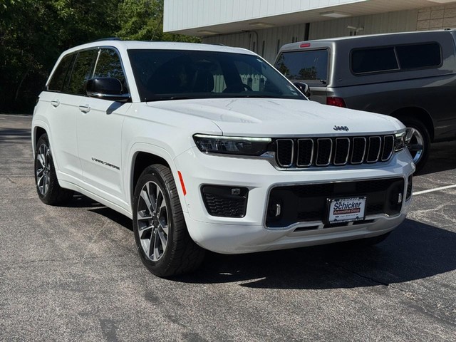 Jeep Grand Cherokee 4WD Overland - Washington MO