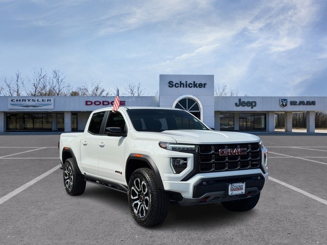 GMC Canyon 4WD AT4 - Washington MO