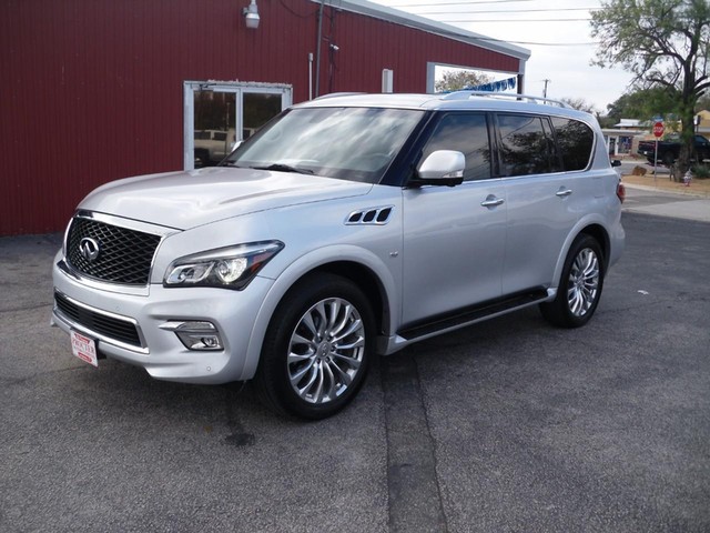 2017 INFINITI QX80's photo