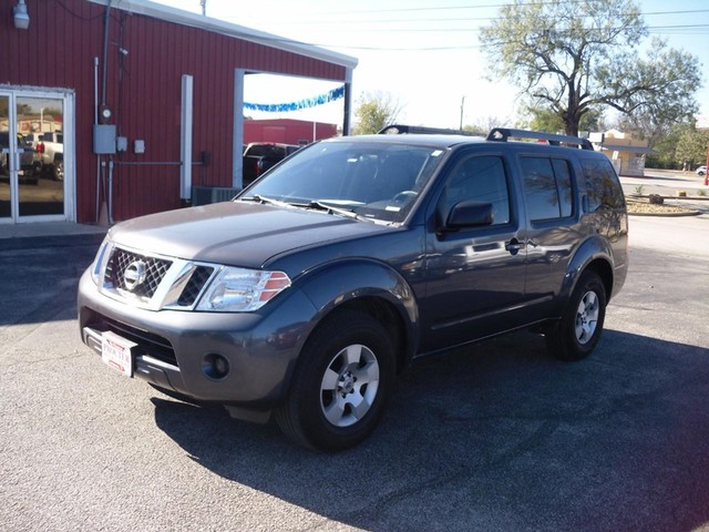 2010 Nissan Pathfinder S's photo