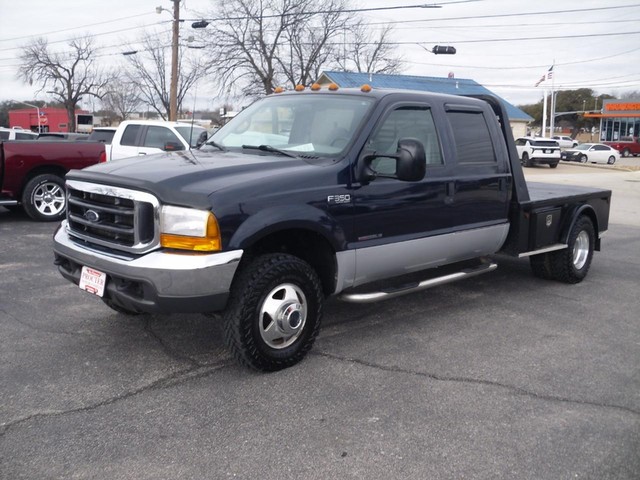Ford Super Duty F-350 DRW 4WD XLT Crew Cab - Lampasas TX