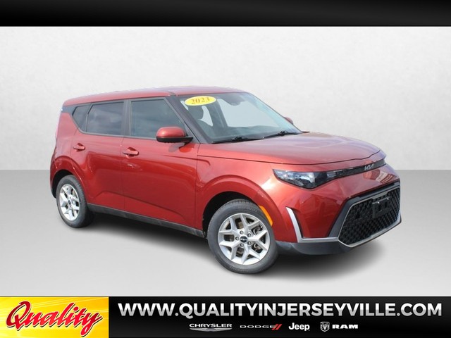 Jerseyville IL 2023 Kia Soul more details - kia soul