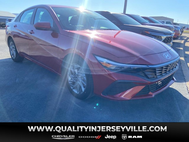 Jerseyville IL 2024 Hyundai Elantra more details - hyundai elantra