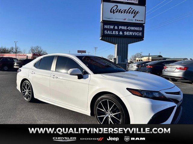 Jerseyville IL 2022 Toyota Camry more details - toyota camry