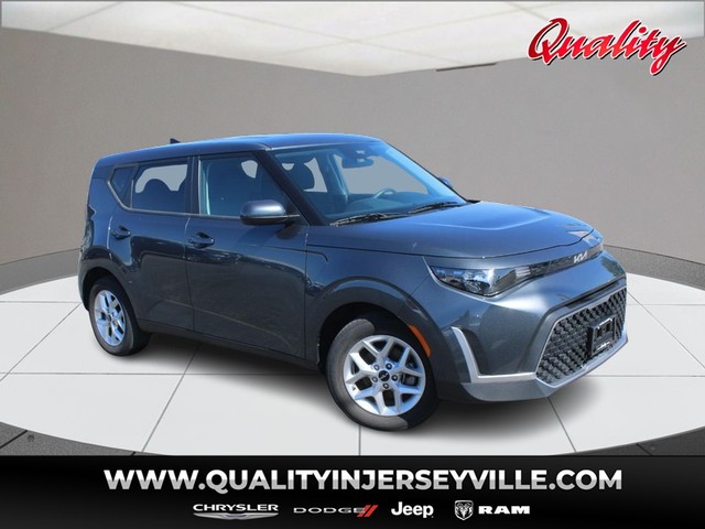 Jerseyville IL 2024 Kia Soul more details - kia soul
