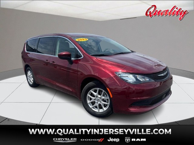 Jerseyville IL 2023 Chrysler Voyager more details - chrysler voyager