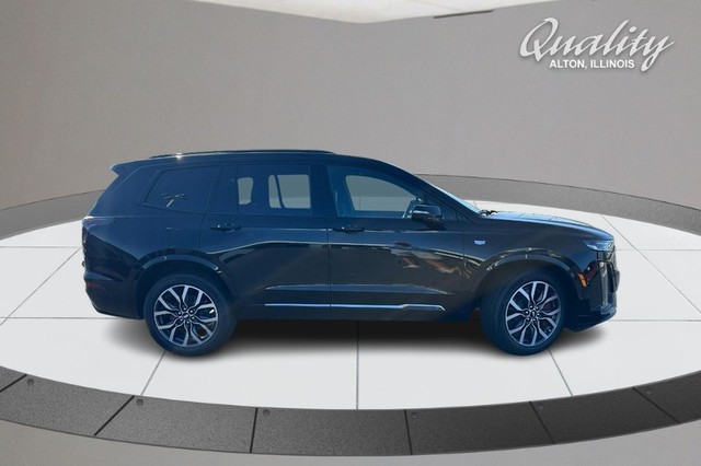 2025 Cadillac XT6 Sport's photo