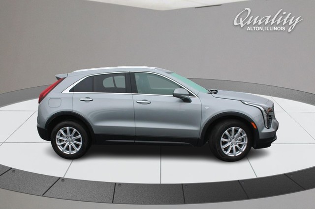 2023 Cadillac XT4 Luxury's photo