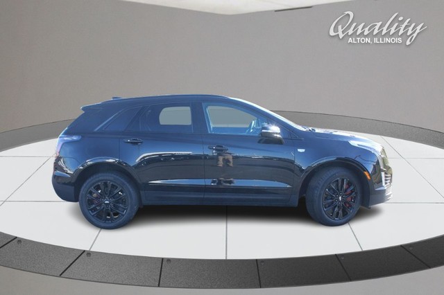 2026 Cadillac XT5 Sport's photo