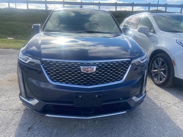 2025 Cadillac XT6 Premium Luxury's photo