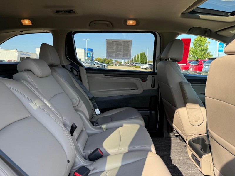 Honda Odyssey Vehicle Image 10