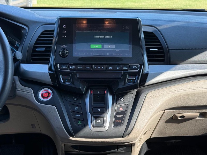 Honda Odyssey Vehicle Image 12