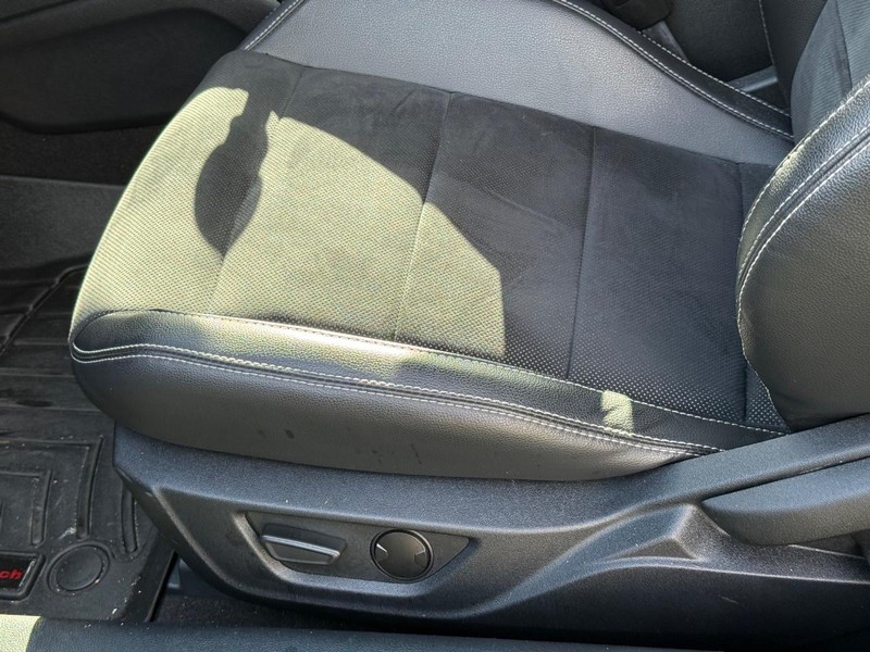 Ford Mustang Vehicle Image 20