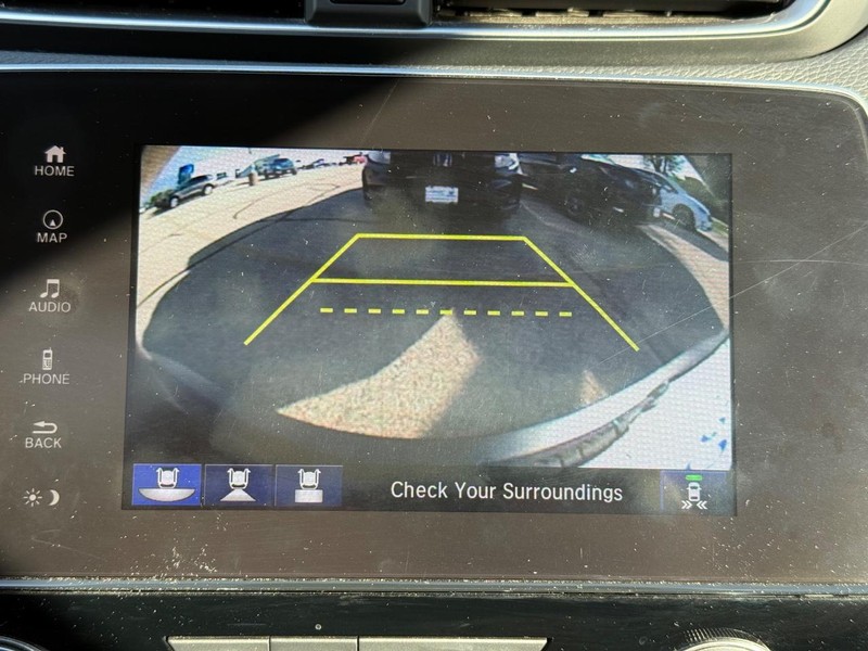 Honda CR-V Vehicle Image 19