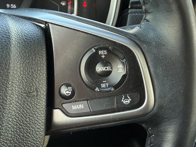 Honda CR-V Vehicle Image 17