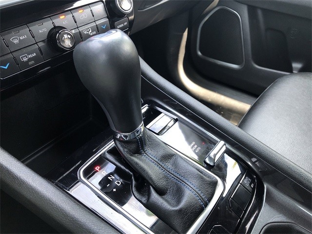 Jeep Compass Vehicle Full-screen Gallery Image 22