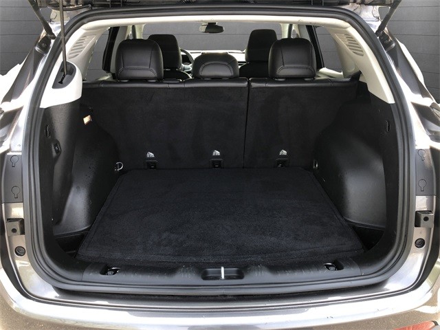 Jeep Compass Vehicle Full-screen Gallery Image 26