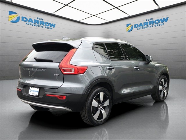 Volvo XC40 Vehicle Full-screen Gallery Image 5