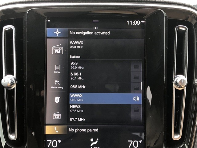 Volvo XC40 Vehicle Full-screen Gallery Image 20