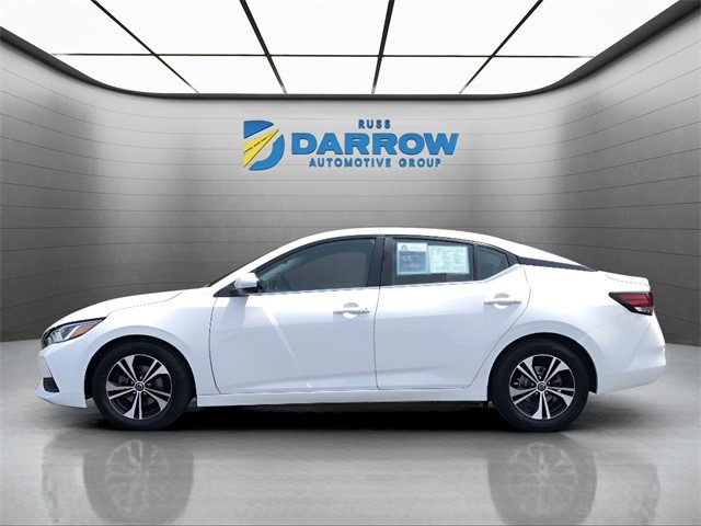 Nissan Sentra Vehicle Full-screen Gallery Image 2