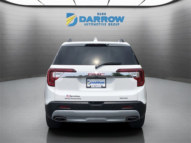 GMC Acadia Vehicle Full-screen Gallery Image 4